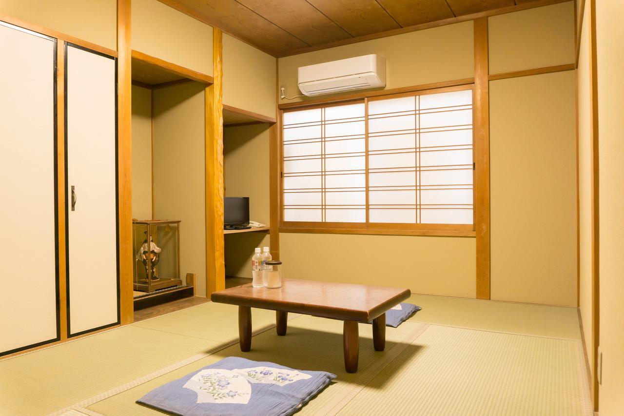 Ryokan Hinomoto Kyoto Kawaramachi Esterno foto