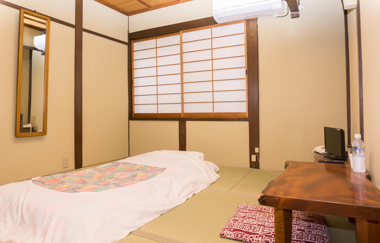 Ryokan Hinomoto Kyoto Kawaramachi Esterno foto